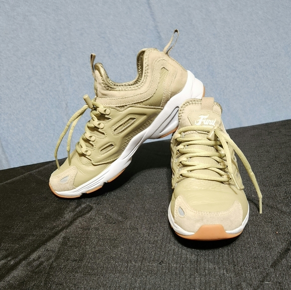 Reebok Fury Adapt green white sneakers